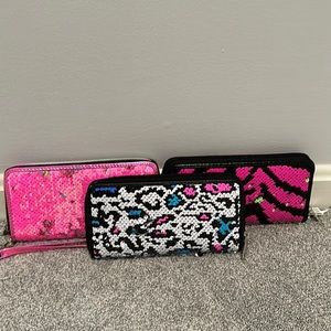 Claire’s black and Pink Wallet!